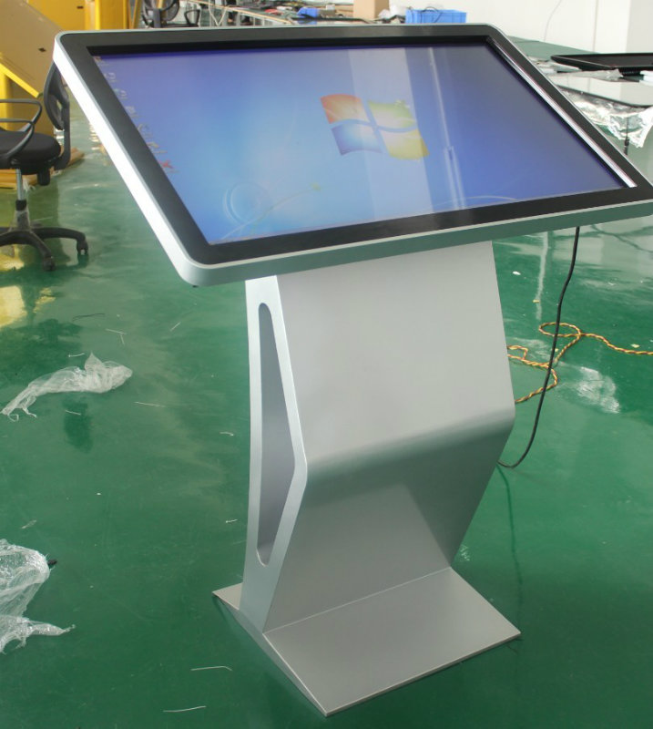 在智慧城市下，觸摸查詢一體機(jī)該如何抓住機(jī)遇快速發(fā)展 